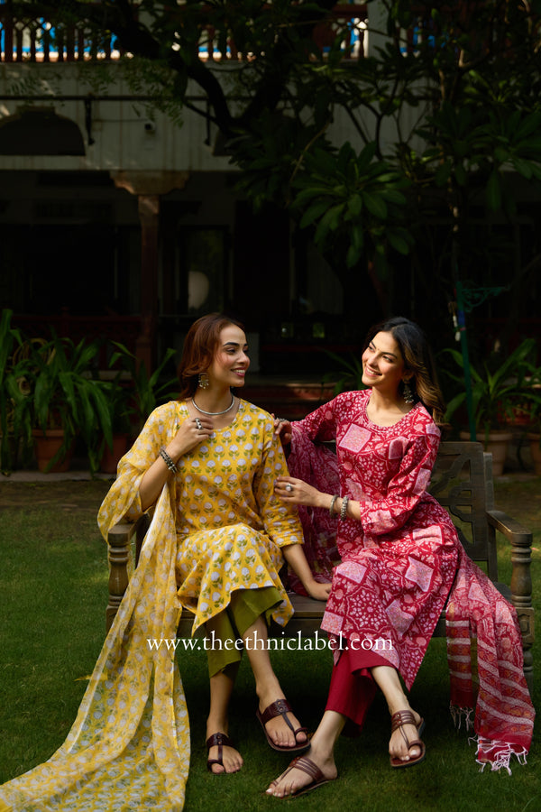 Chhaya Hand Block Printed Cotton kurta with with kota doria dupatta (2pc)