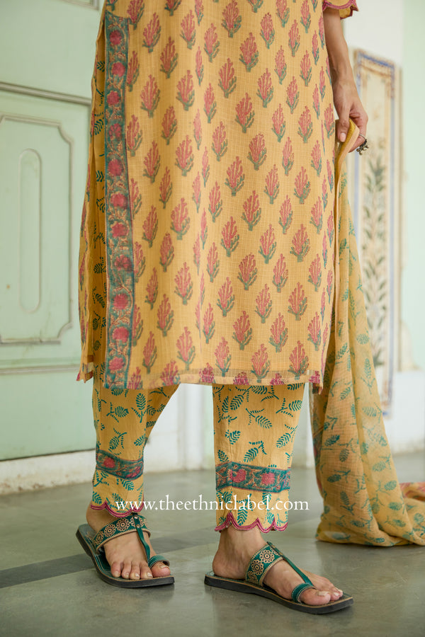 "Sangini" Kota Doria Kurta Set with Dupatta (3pc)