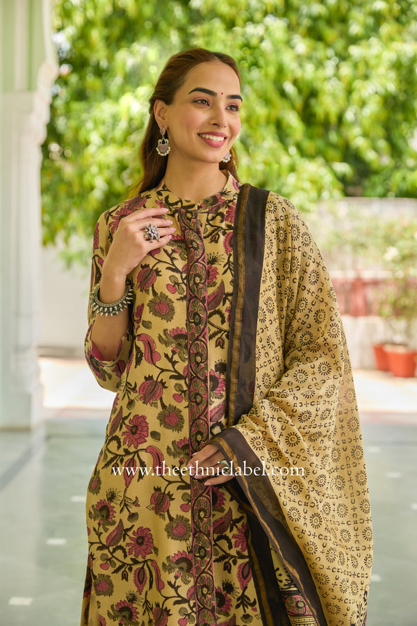 "Aabroo" Hand Block Printed Chanderi Suit Set (3pc)