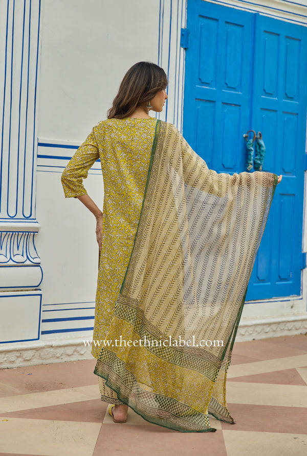 "Saaz" Bagru Cotton Kurta Set with Kota Doria Dupatta (3pc)