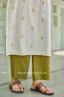 Sufi Scalloped Printed Off-White Cotton kurta