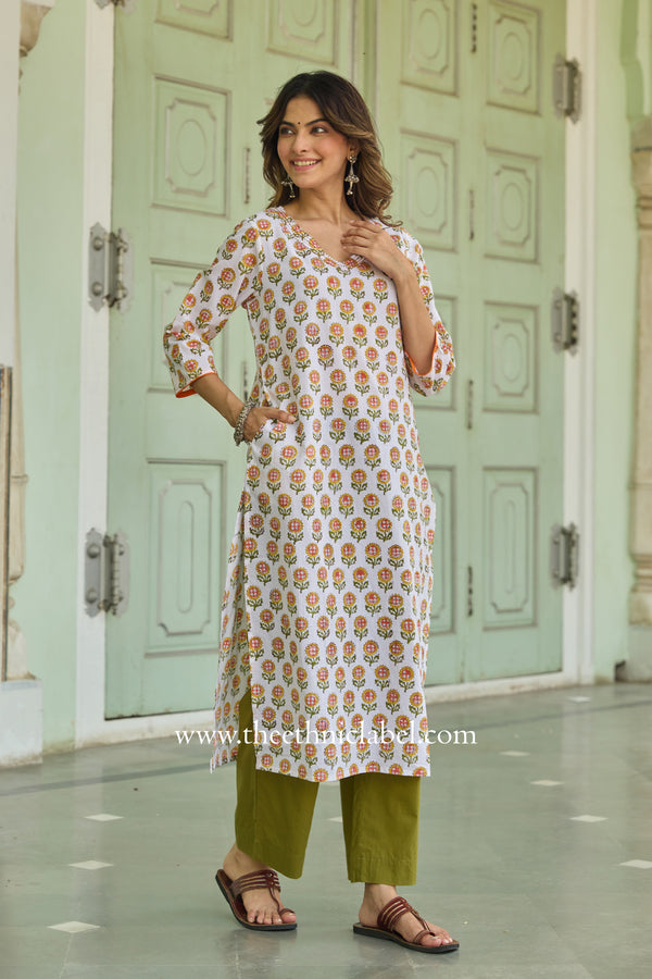Rajasvi Hand Block Printed White Cotton Kurta