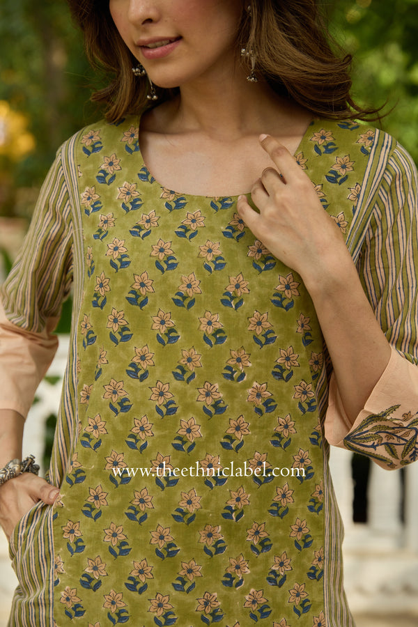 Viraa Hand Block Printed Green Cotton kurta