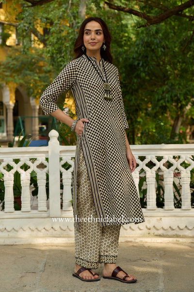 "Noira" Hand Block Printed Bagru Black Cotton kurta