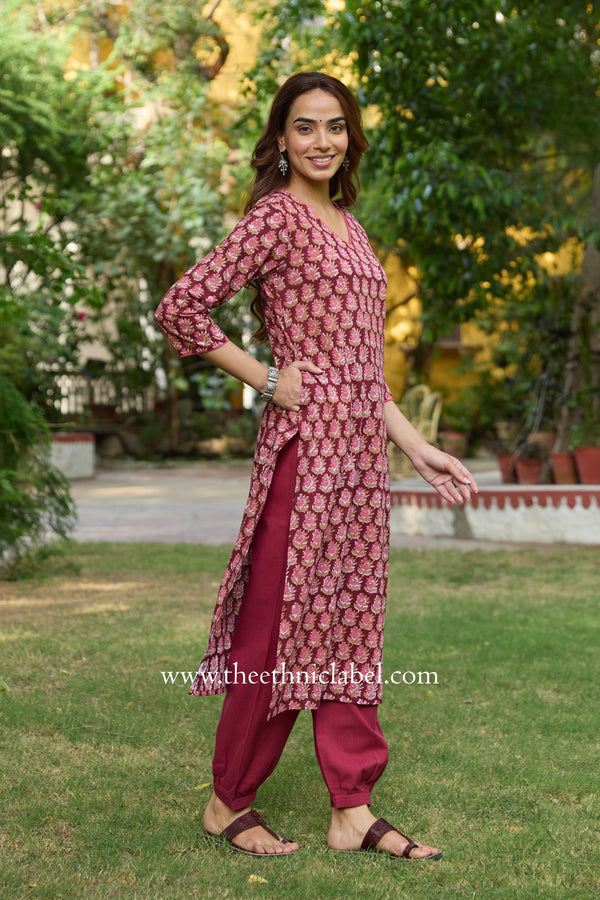 Arjahi Hand Block Printed Maroon Cotton kurta