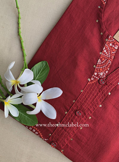 "Sutika" Bandhani Buttoned Cotton Kurta