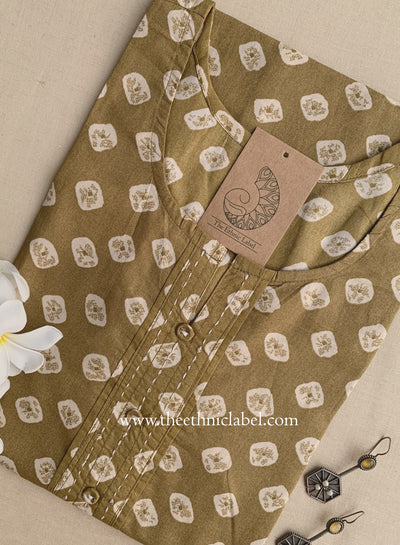"Naveera" Bandhani Buttoned Cotton Kurta