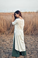 White hastkala kurta set