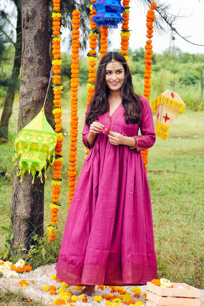 Utsava Majenta Gold dress